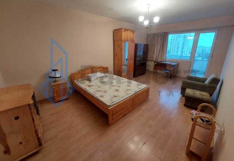 Двустаен апартамент под наем в кв. Слатина