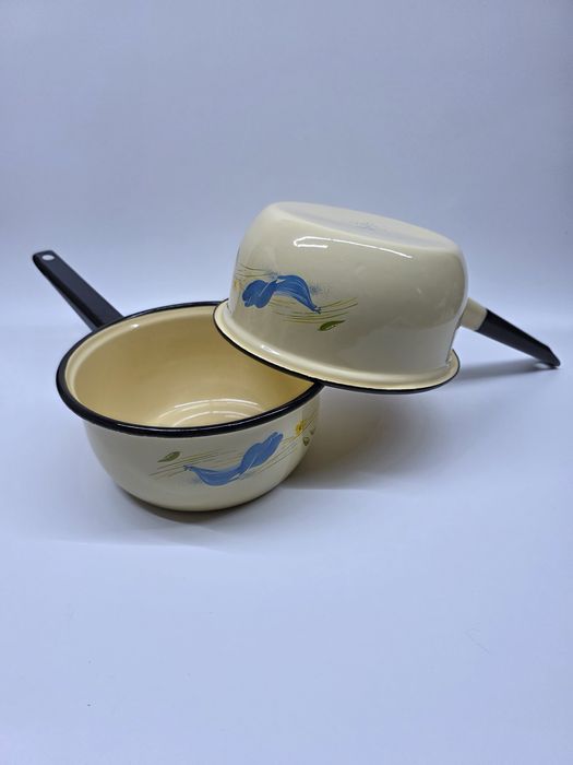 Ковш эмалированный.