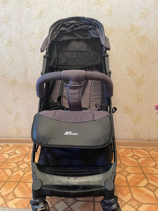 Коляска.          .