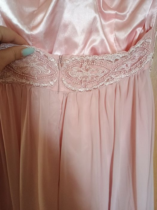 Официална дълга розова рокля