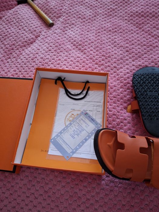 Продам шлепки Hermes