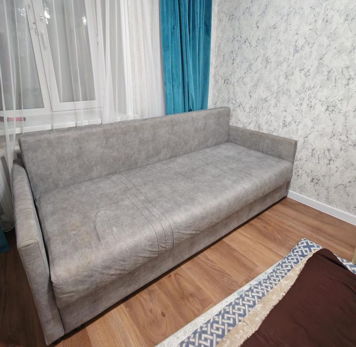 Продам диван тахта