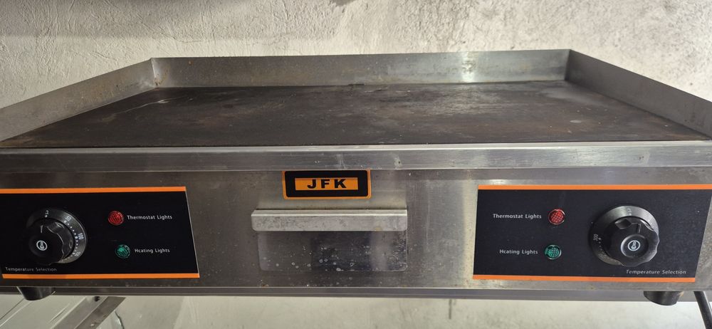 Продавам За месо Плоча