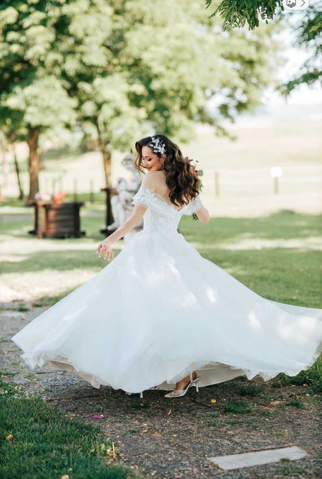 Rochie de mireasă Esposa Nadiya – alb imaculat, stil prințesă, mărimea S (Oradea)
