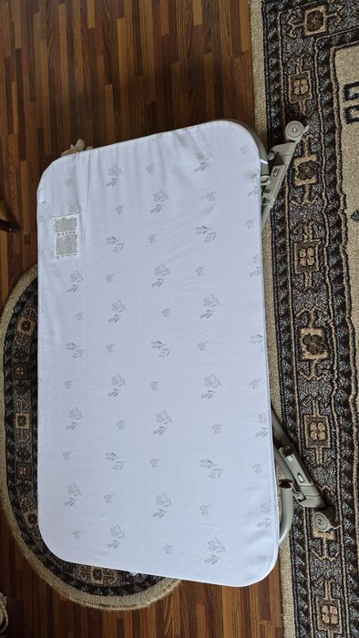 Pătuț pentru bebe Lionelo