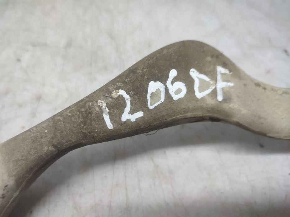 Brat suspensie dreapta fata BMW Seria 1 E87 (2004 - 2007) M47D20U2