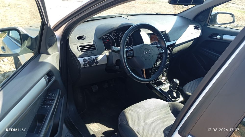 Opel Astra 1.7 CDTI 2010 euro 5