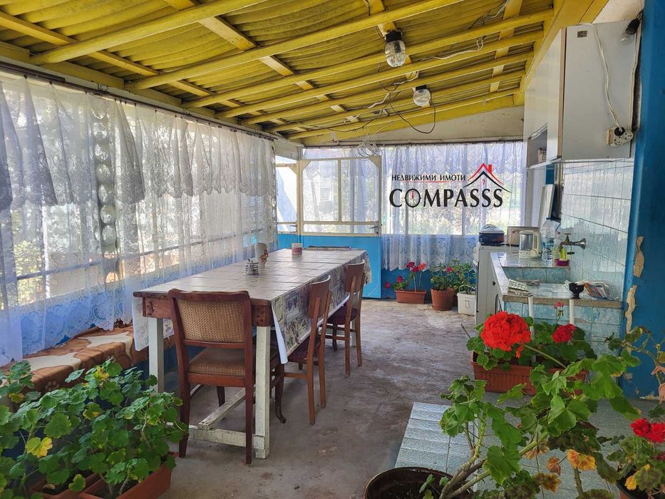 село Змеево, Общ. Балчик, къща с двор – 37000евро!