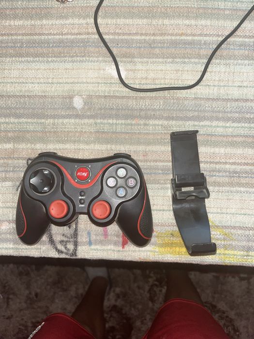 Controler pentru telefon