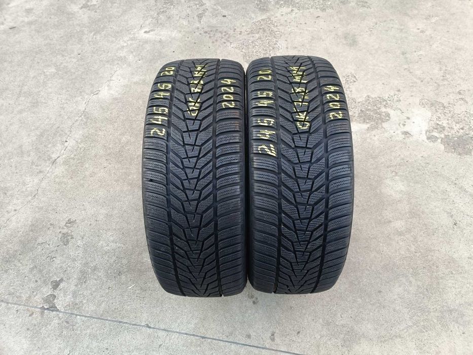 Doua anvelope iarna 245 45 20 hankook winter I*cept evo3 dot 2024