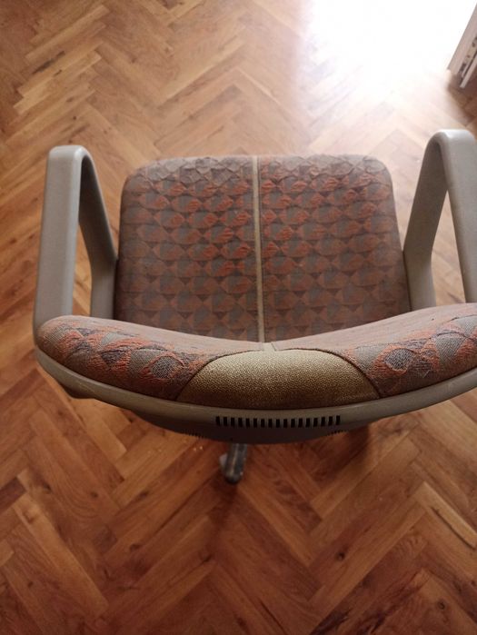 Въртящ се стол Klober