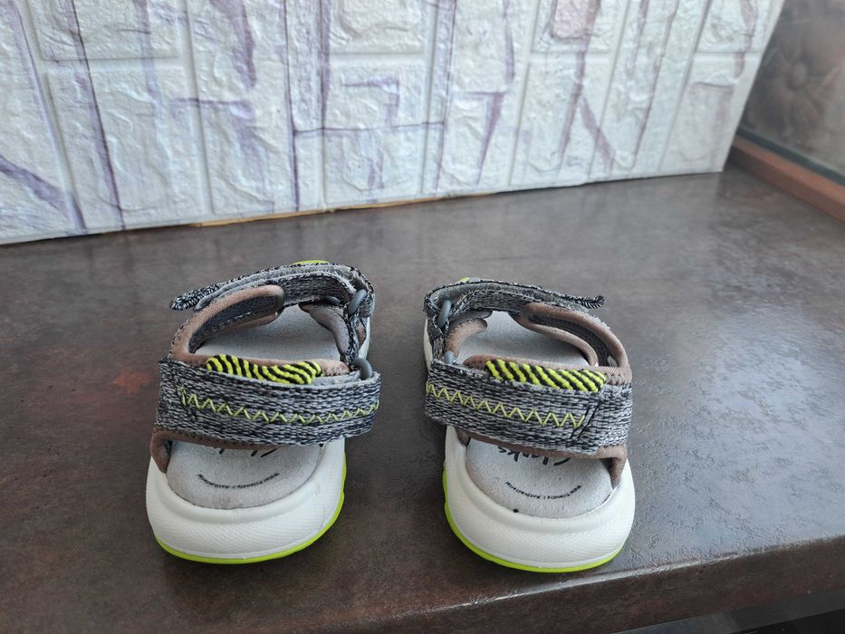 детски сандали,Clarks,летни отворени обувки,за момче,кларк,номер 24
