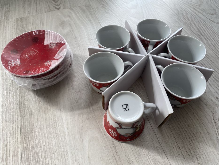 Set 12 bucati cafea, motiv sarbatori Craciun