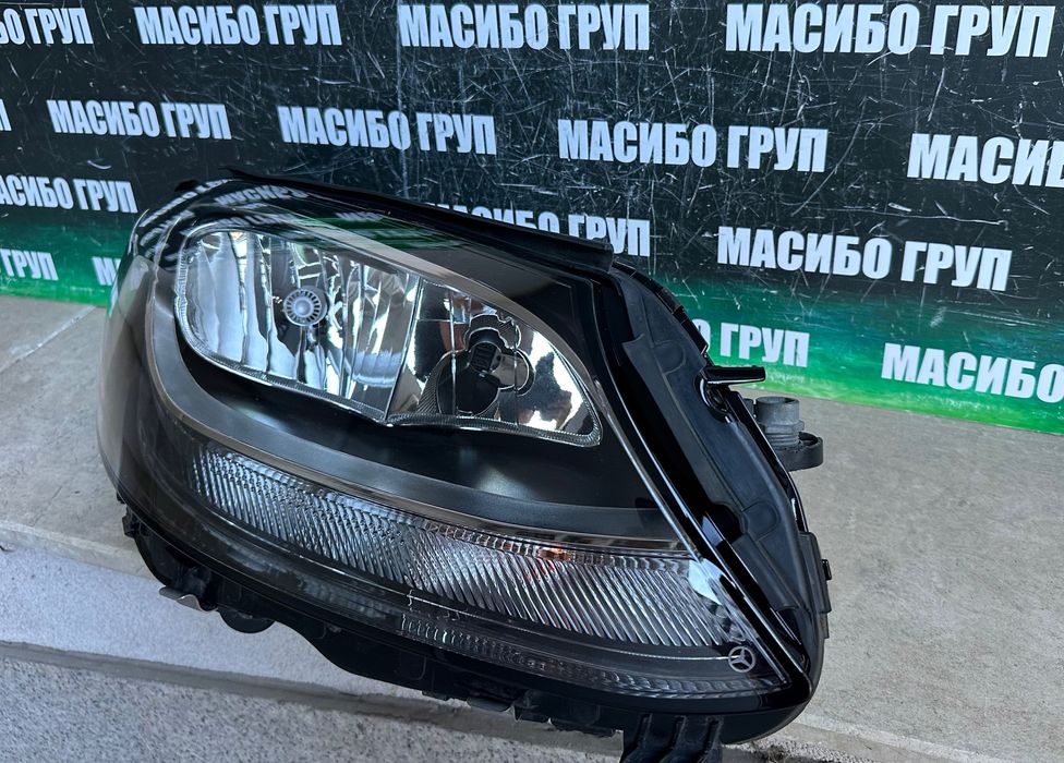 Фар десен фарове нексенон Н7 за Мерцедес Mercedes C-класа W205,DEPO