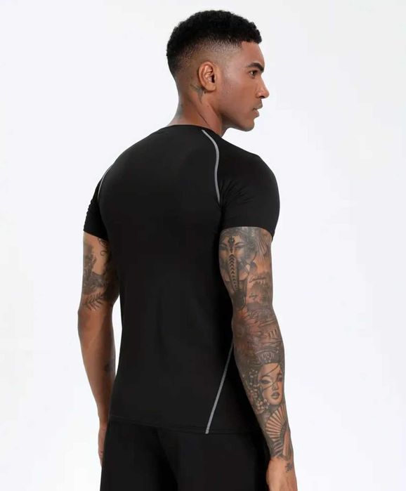 Compression T-Shirt (Спортна тениска за фитнес)