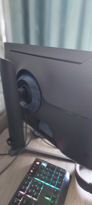 Игровой компьютер  очень мощный