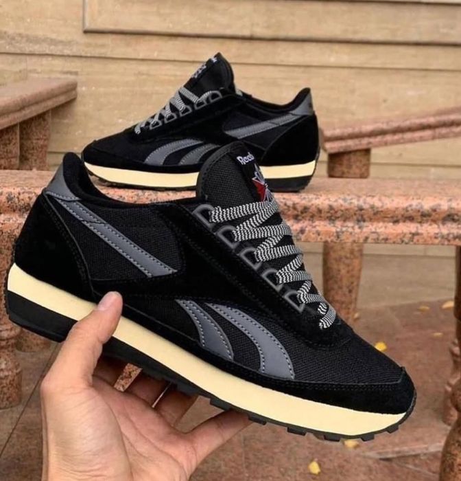 Reebok Classic Fashion