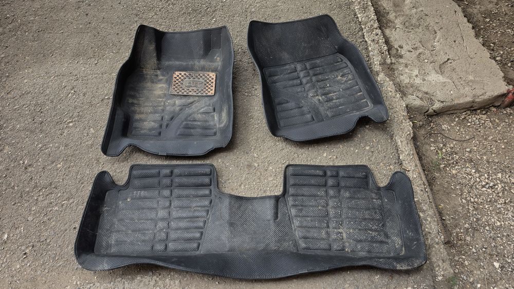 Полик Toyota Corolla 120/150
