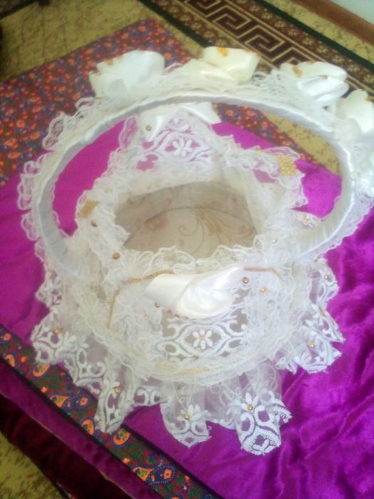 Kelin kiyovlar uchun savatchalar