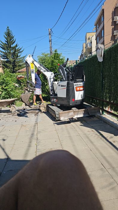 Услуги с BOBCAT мини челен товарач  BOBAT вилици
