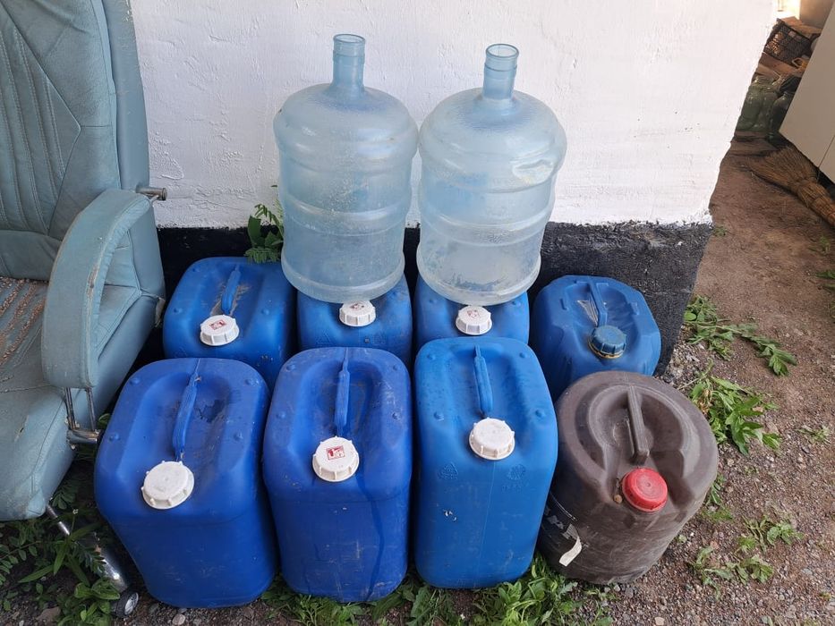 Продам канистры емкости для хранения