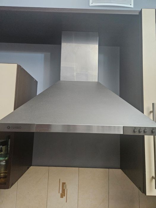 Продам кухню с техникой
