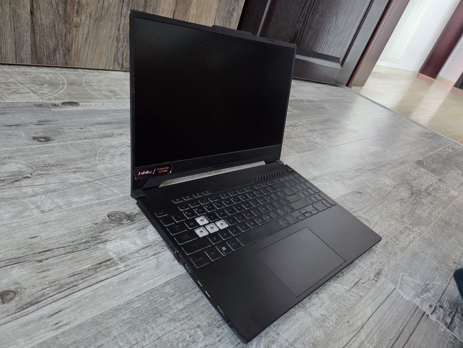 Asus TUF Gaming Ryzen 7 6800H,RTX 3050TI,24gb RAM, 1,5Tb stocare