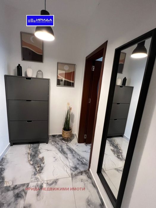 Двустаен апартамент в Изгрев