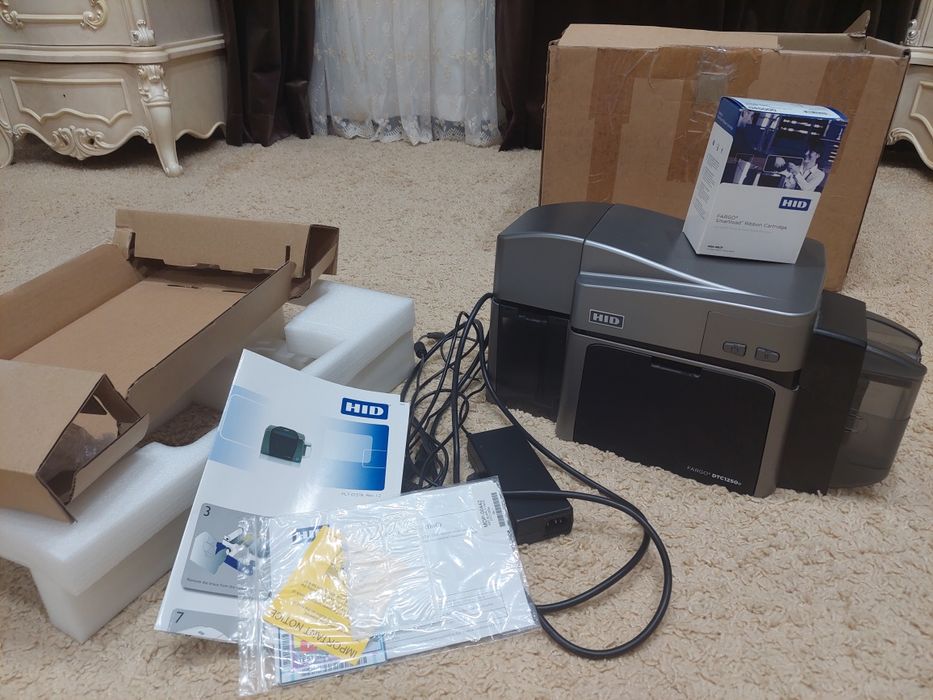 Fargo printer 1250е