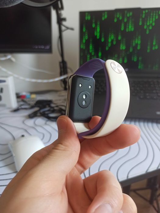 Honor Band 8 [Смарт гривна]
