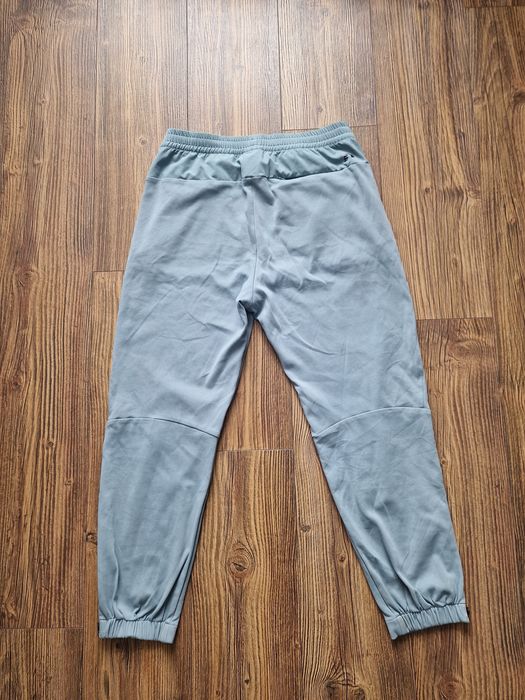 Страхотен дамски сет NEW LINE ,спортен анцунг , размер М / L