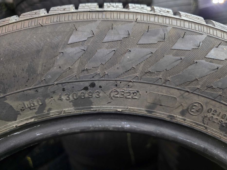 2бр Зимни гуми 215 60 16 - Nokian