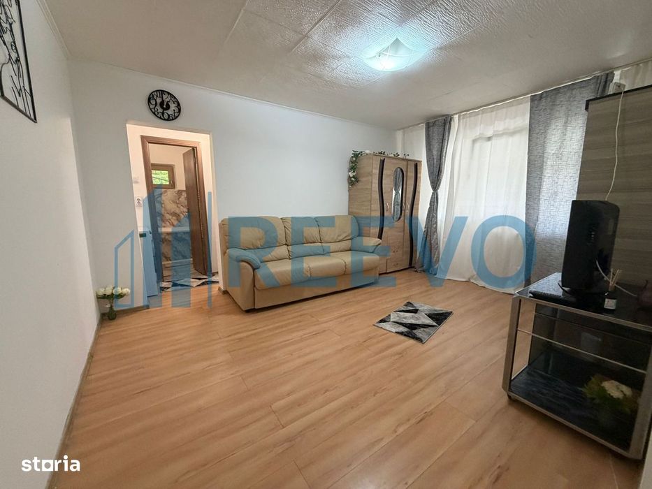 Apartament 2 camere pe Milcov