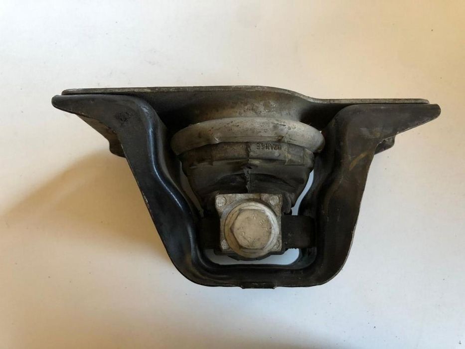 Suport cu tampon motor Renault Clio 3 8200281186 1.2 benzina