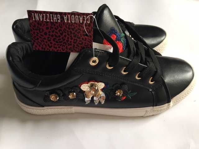 Кецове дамски 38 номер с камъни черни кожа