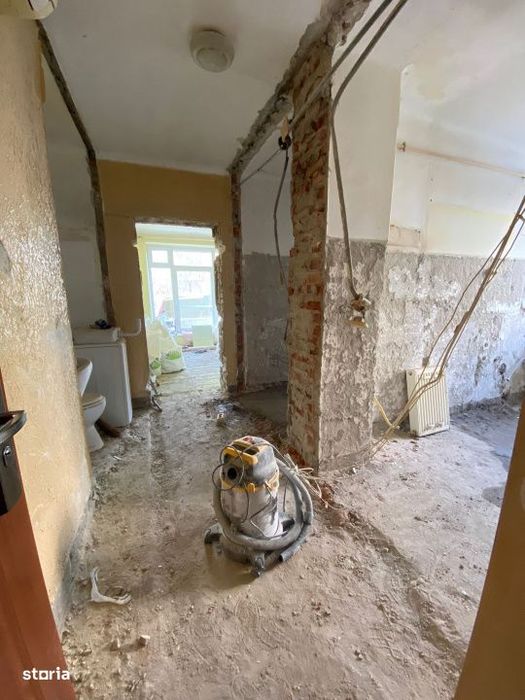 Garsoniera in curs de renovare, 34 mp, zona Centru — fotografia 3