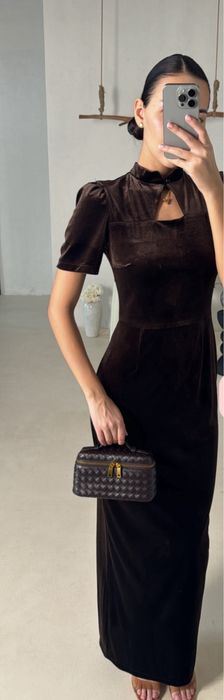 Продам платье велюр размер М