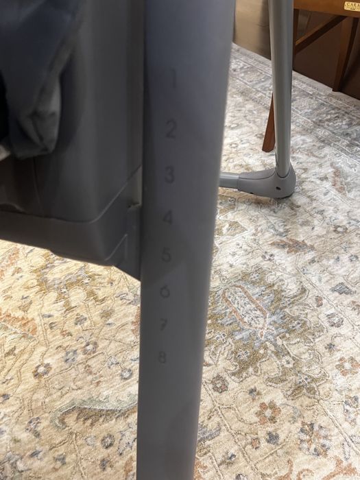 Стульчик детский Chicco Polly Magic серый