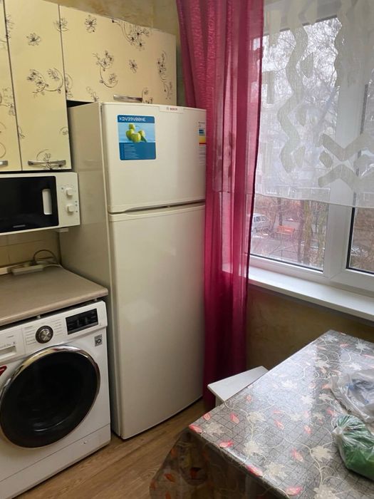 Сдается 2 - комнатная квартира помесячно