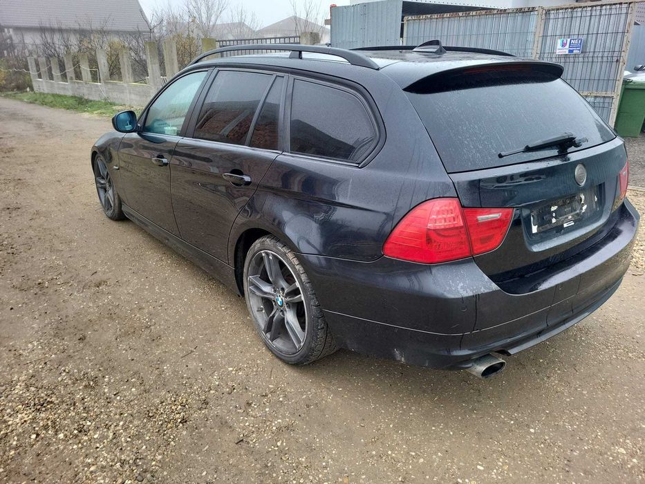 Dezmembre bmw e91 320d 177 cp n47 trapa panorama,an 2009