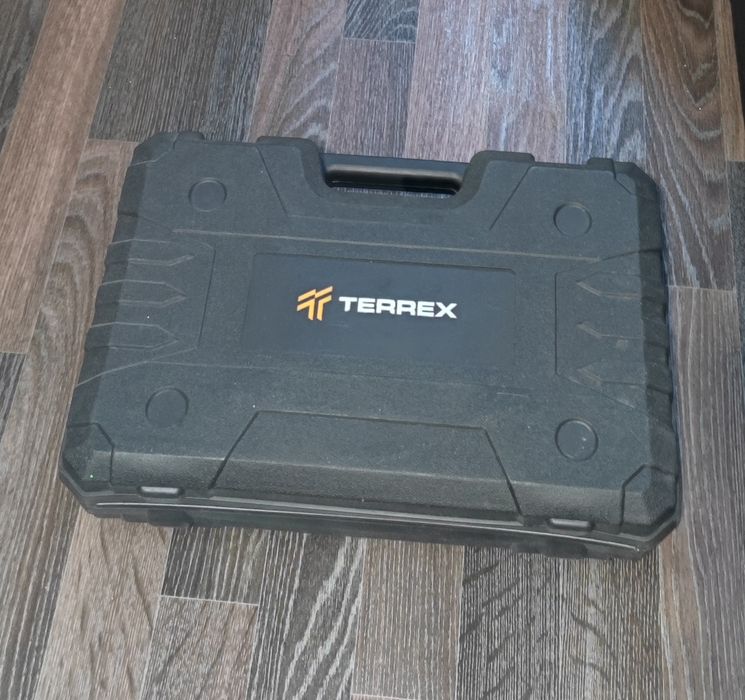 Продам сабельную пилу