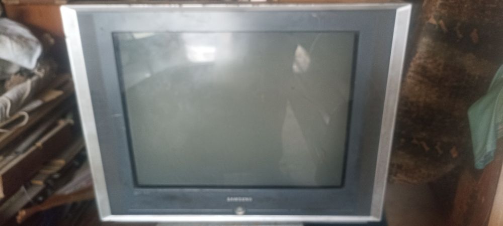 Телевизор SAMSUNG