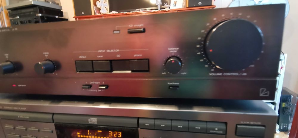 Amplificator Luxman LV110