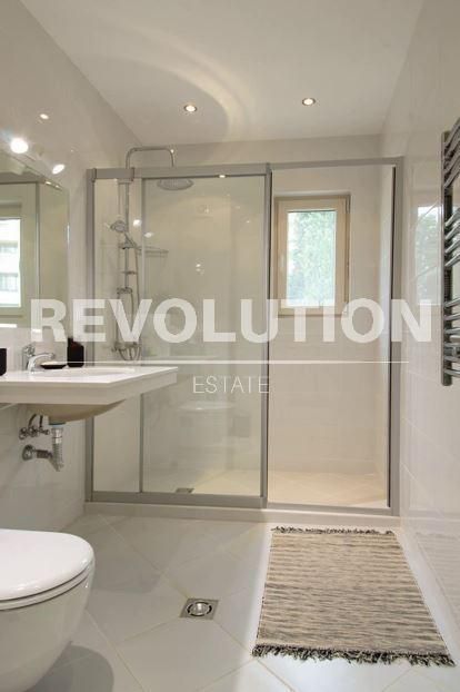 Дава се под наем Двустаен апартамент в к.к. Св.Св. Константин и Елена - 75 кв.м за 900 € - Снимка #7