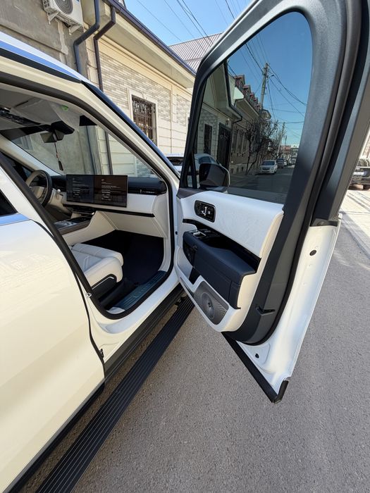 Zeekr 9 x ultra sotiladi yoki nasiya