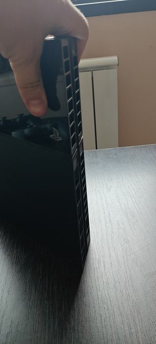 Playstation 4 +2 геймпада