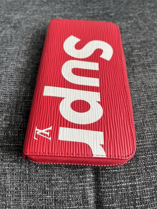 Портмоне Louis Vuitton x Supreme Wallet Zip Around Epi Red