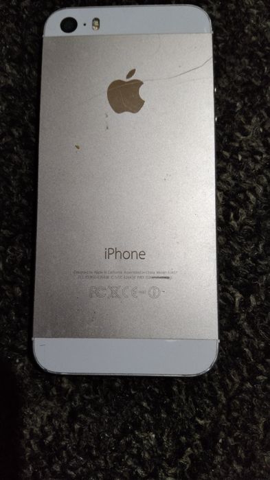 Айфон на запчасти.