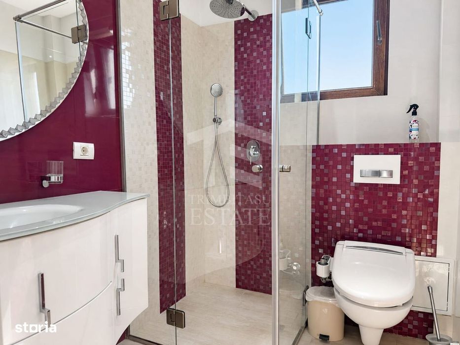 Apartament | 3 camere | Terasă panoramică 100 mp | Parcare