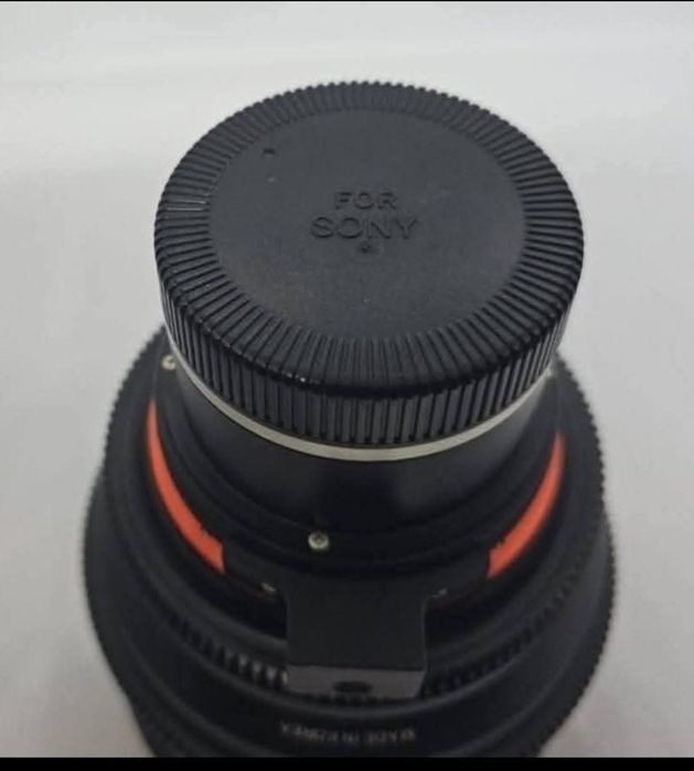 Samyang XEEN 135mm Cinelens obiectiv video profesional Sony E